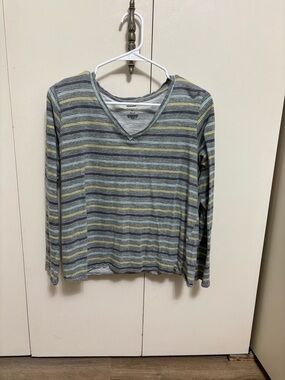 Sonoma Gray Yellow Striped V Neck Long Sleeve Tee Woman Large